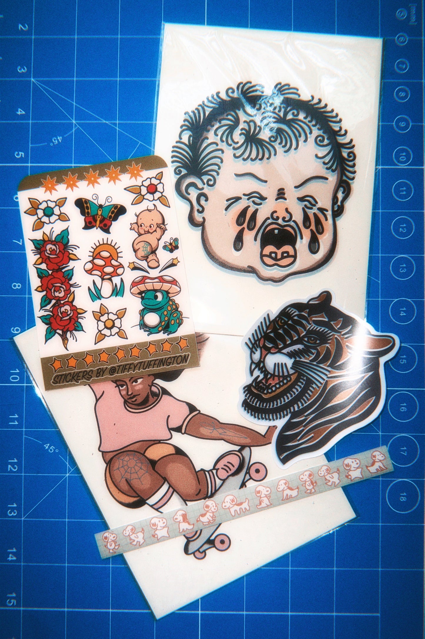 TATTOO MAIL CLUB