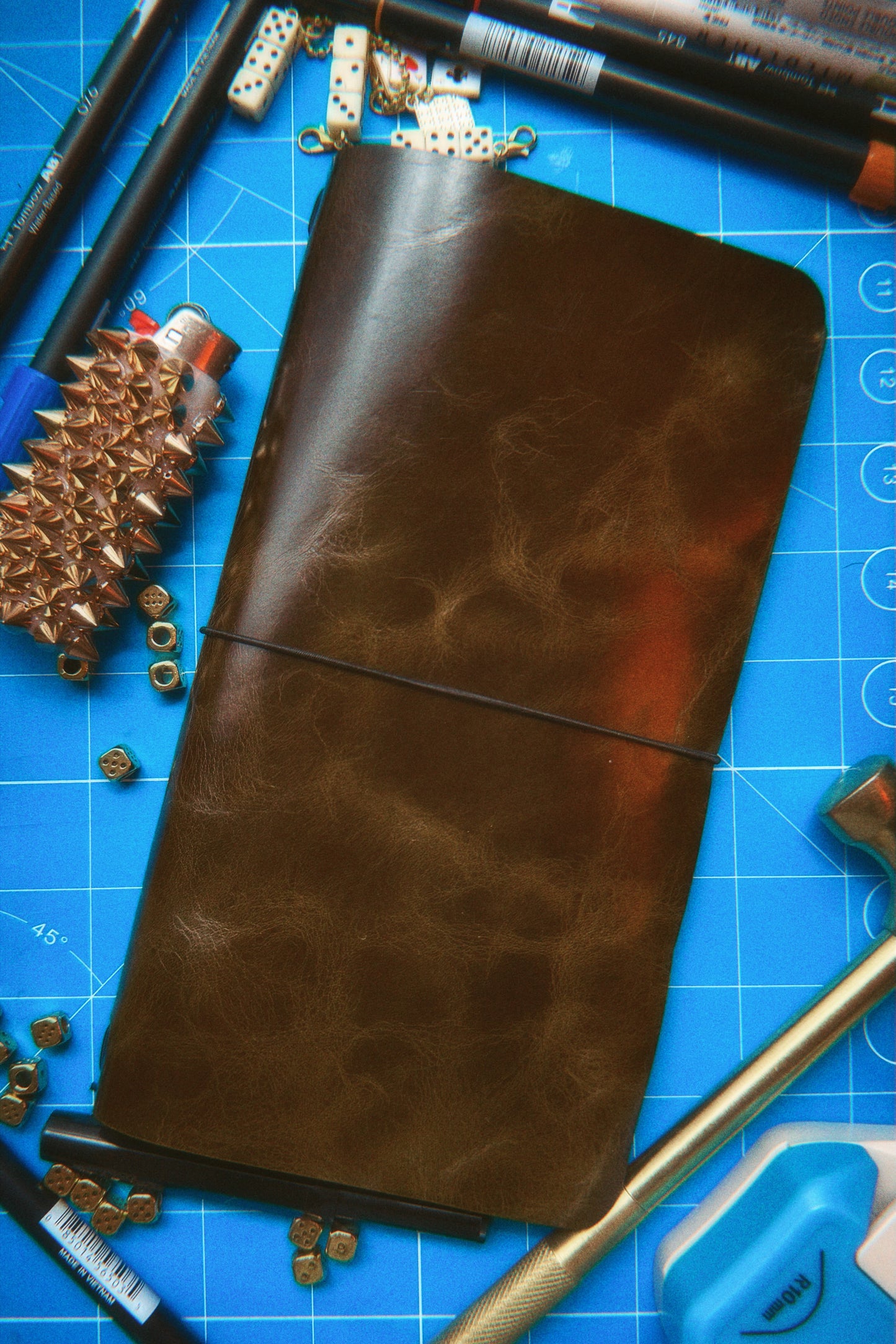 Traveler’s Style Leather Journal Cover - Olive - Standard Size